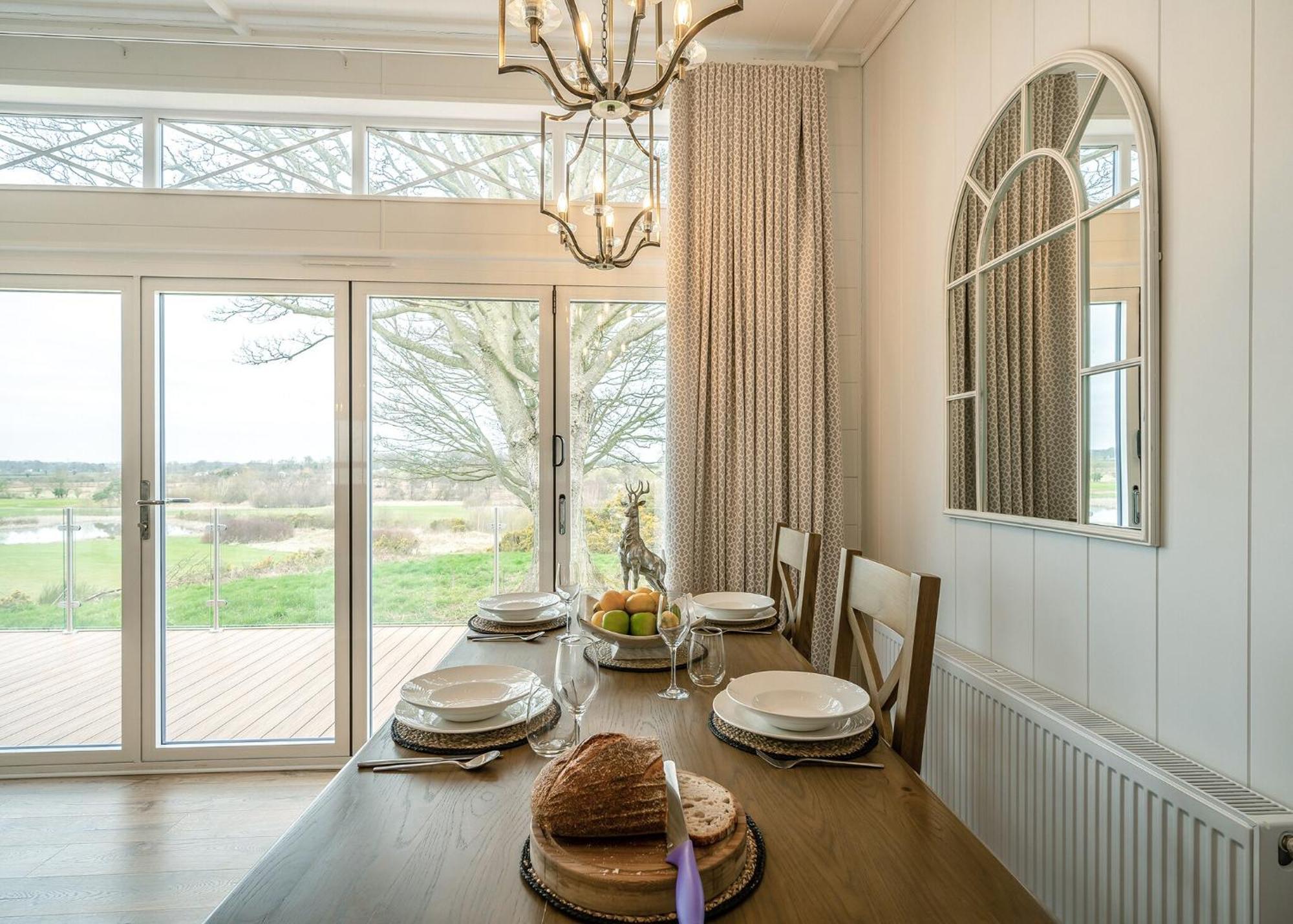 Eden Lodge Retreat Crosby  Kamer foto