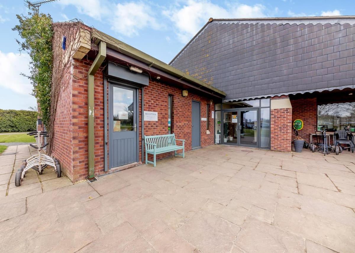 Eden Lodge Retreat Crosby  Buitenkant foto